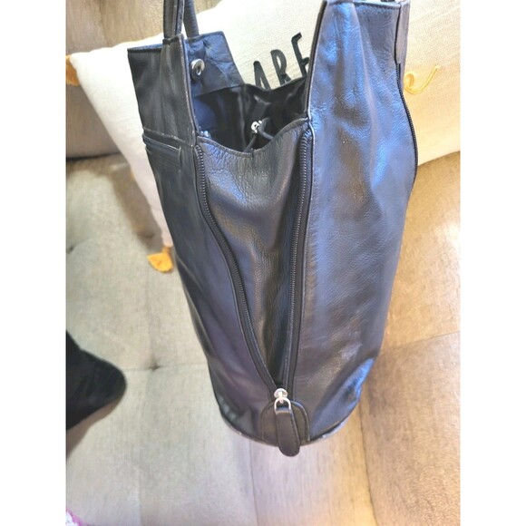 Vera Pelle Vintage Black Leather Elevated Basic Minimalist Bucket Shoulder bag - Picture 3 of 14